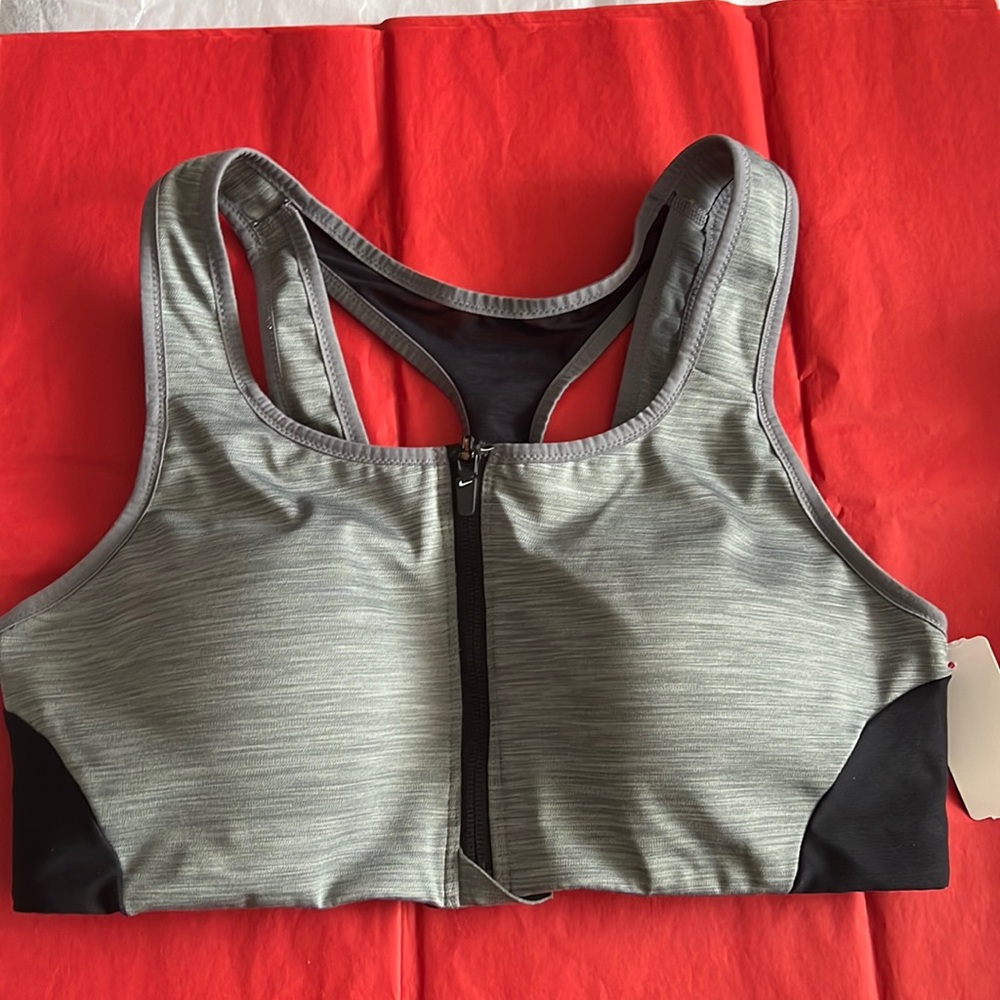 Nike Shape Zip Bra ** priced to sell, clearance.**